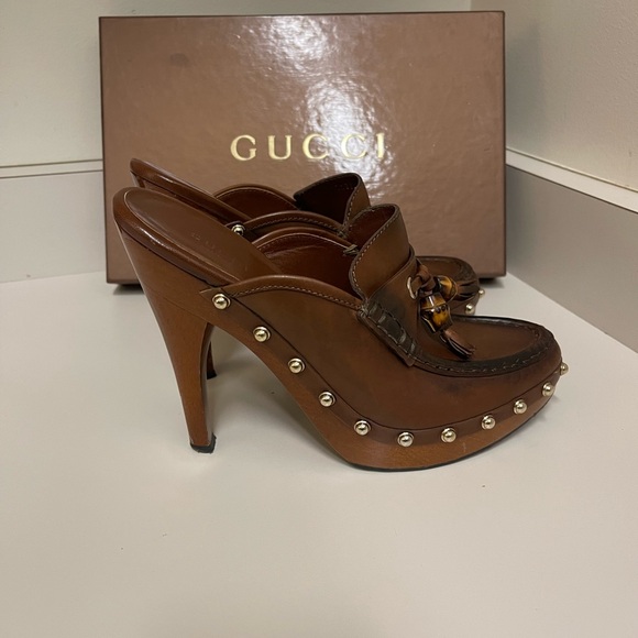 Gucci pumps 
Lightly used 
Like new - Picture 11 of 16